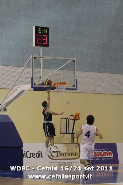 110921 basket 293_tn.jpg